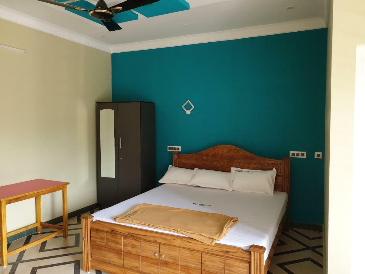 Kuttālam Mount Zion Holidays酒店 外观 照片